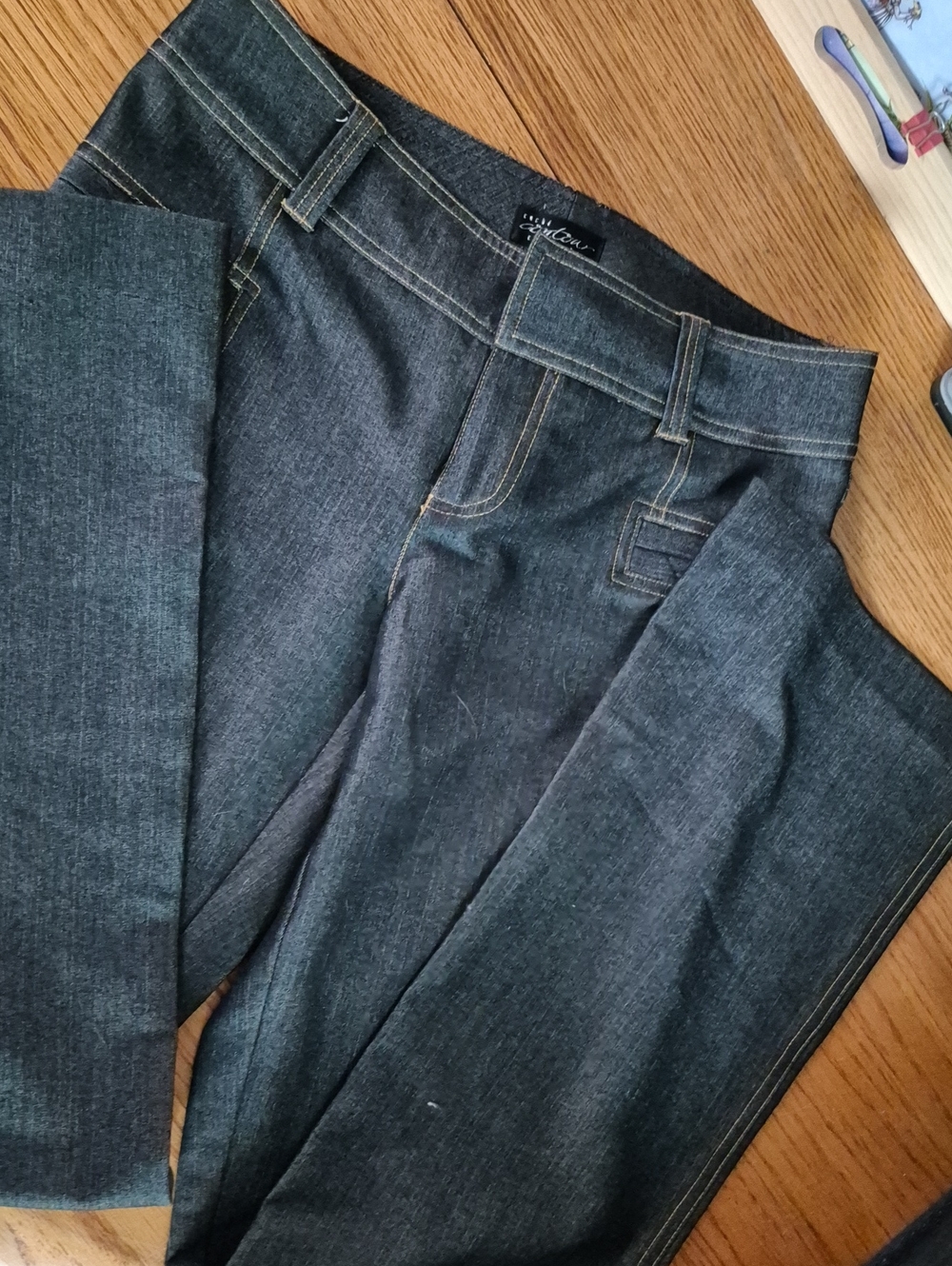 Cache Men's Straight Jeans in Dark Gray with Contrast Stitching